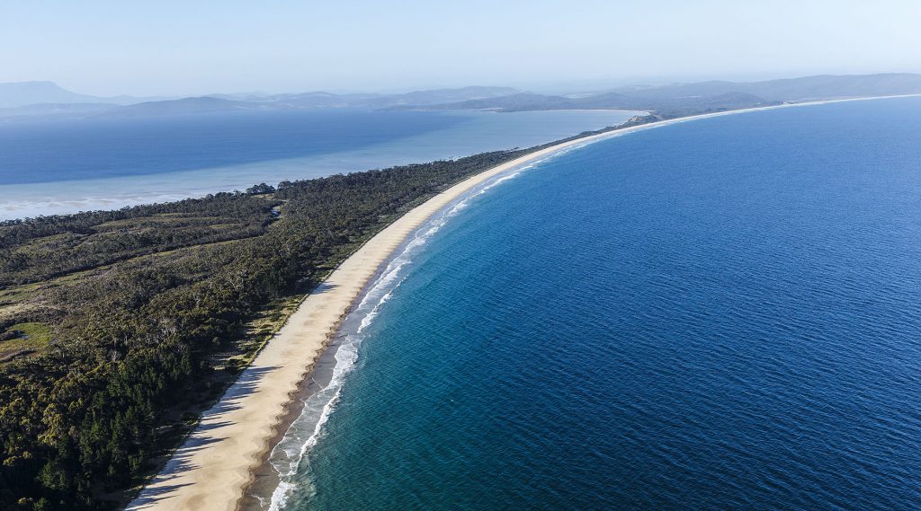 Neck Beach Bligh Rocks